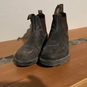 Stout Brown Blundstone Women's 10-10.5